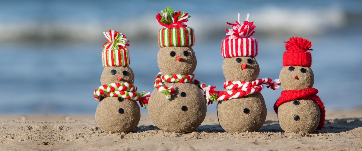 Laine Designs Holiday Blog - Sand Snow People on the Beach